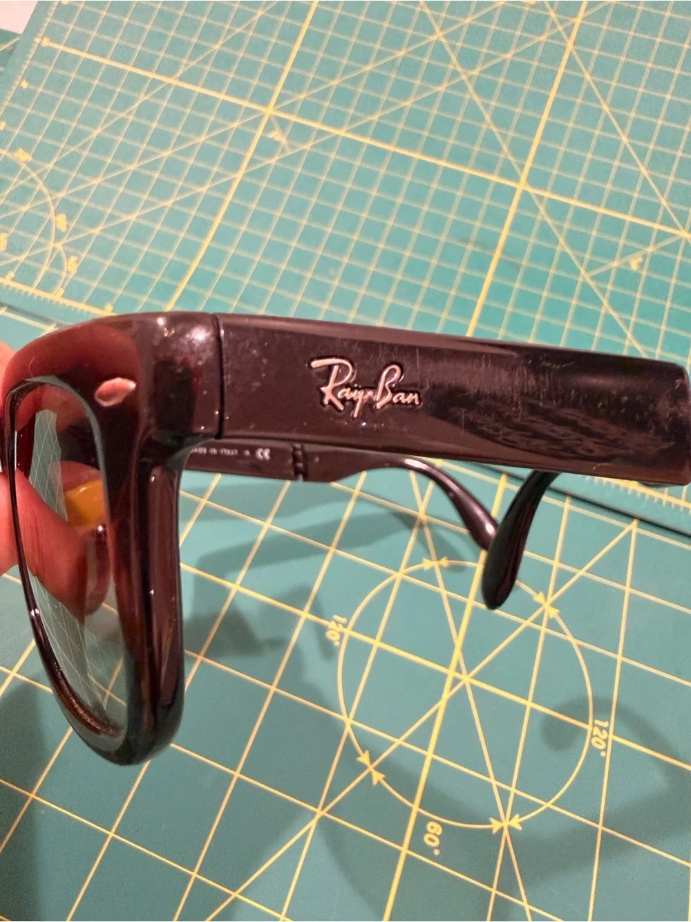 Ray-Ban Folding Wayfarer Sunglasses - Black